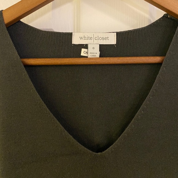 White Closet Tank w/ Bow - Picture 4 of 4